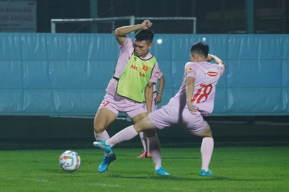 Theo kế hoạch, Đội tuyển Việt Nam sẽ tập luyện tại Trung tâm Đào tạo Bóng đá Trẻ Việt Nam với mật độ hai buổi/ngày, trong đó buổi sáng tập gym và buổi chiều rèn đấu pháp. (Ảnh: Việt Anh/Vietnam+)