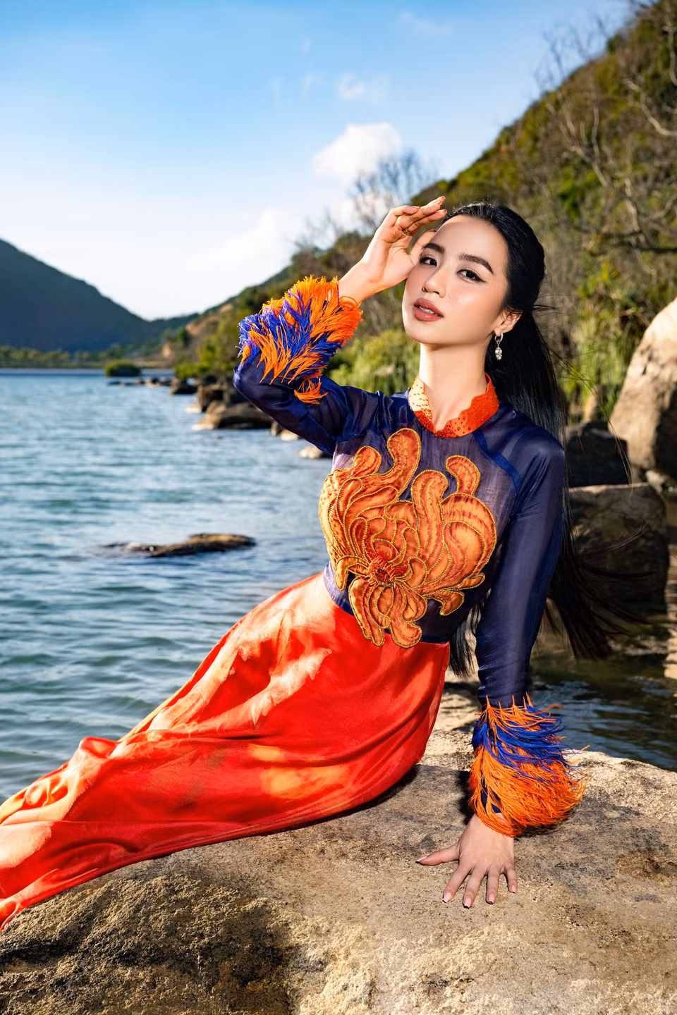 Thí sinh Phạm Thị Tú Trinh, SBD 303. (Ảnh: PV/Vietnam+)