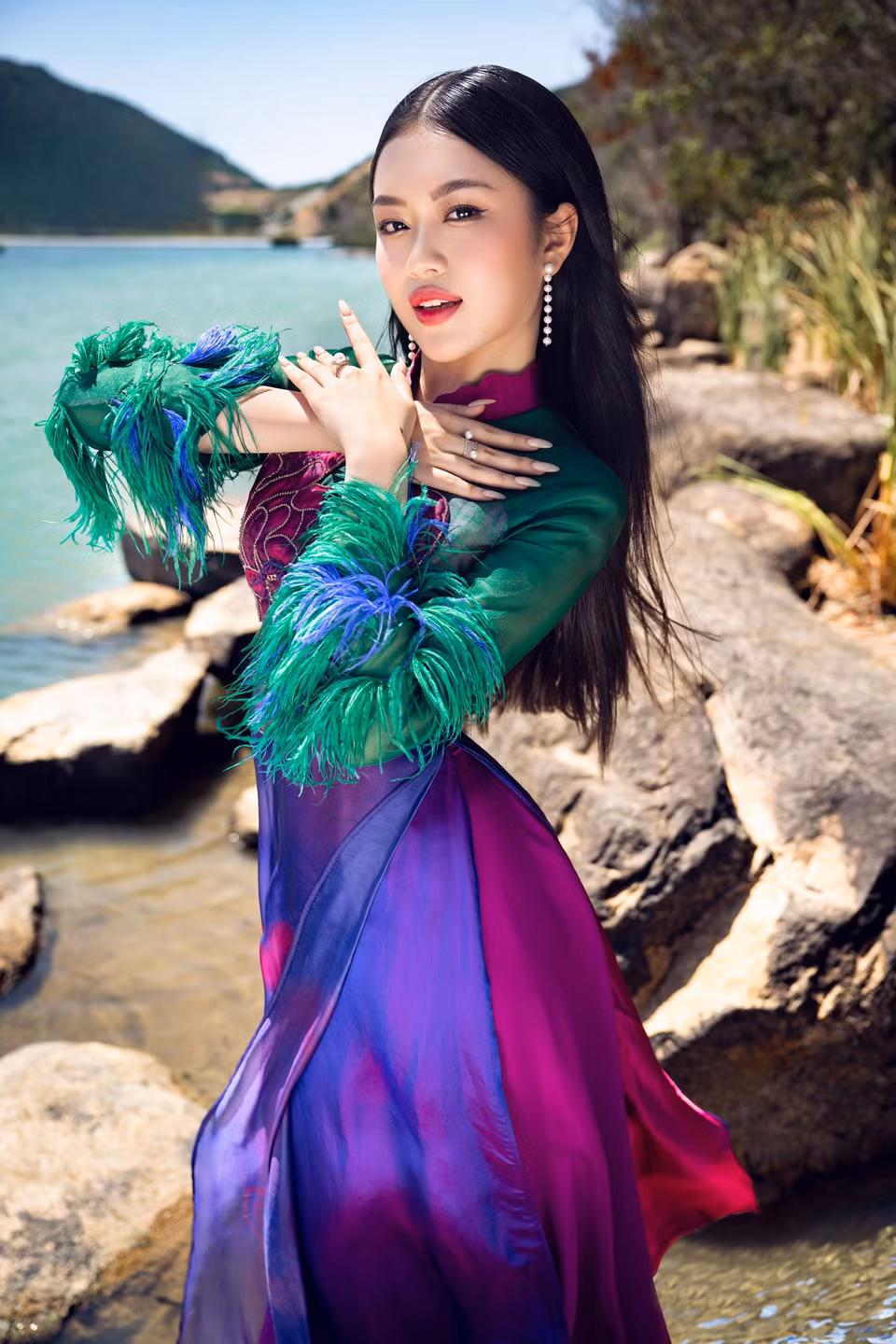 Thí sinh Trần Phương Nhi, SBD 015. (Ảnh: PV/Vietnam+)