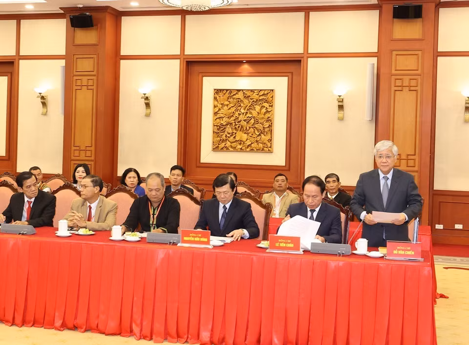Đồng chí Đỗ Văn Chiến, Bí thư Trung ương Đảng, Chủ tịch Ủy ban Trung ương Mặt trận Tổ quốc Việt Nam phát biểu. (Ảnh: Trí Dũng/TTXVN)