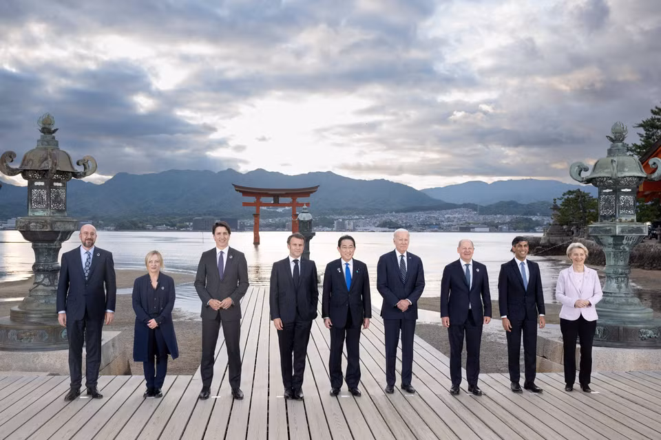Lãnh đạo các nước G7 chụp ảnh chung tại hội nghị thượng đỉnh ở Hiroshima, Nhật Bản ngày 19/5/2023. (Nguồn: AFP/TTXVN)