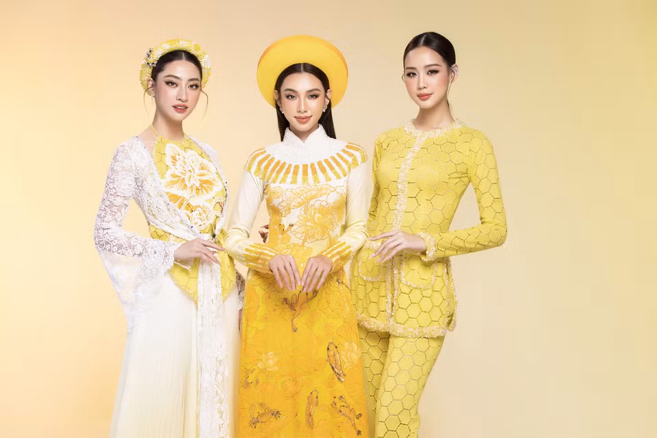 Ban tổ chức cuộc thi vừa công bố hình ảnh 3 đại sứ của cuộc thi: Miss Grand International 2021 Nguyễn Thúc Thùy Tiên, Miss Intercontinental 2022 Lê Nguyễn Bảo Ngọc, Miss World Vietnam 2019 Lương Thùy Linh. Cả ba người đẹp thể hiện đúng tiêu chí và thông điệp của cuộc thi bằng những trang phục truyền thống các vùng miền đất nước. (Ảnh: CTV/Vietnam+)