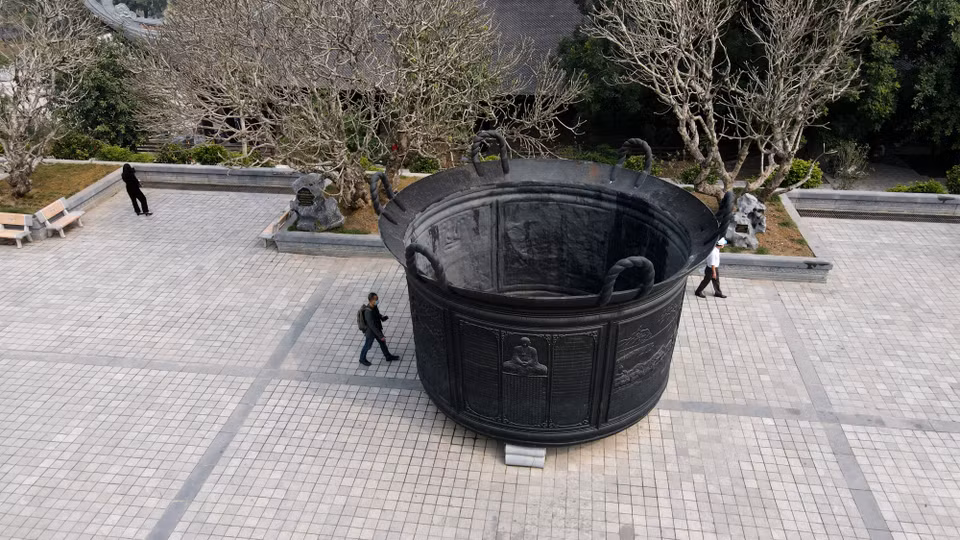 Chùa Tam Chúc thờ những vị quốc sư có công phát triển Phật giáo Việt Nam như: Sư Tổ Đạt ma; Thiền sư Khuông Việt; thiền sư Đỗ Pháp Thuận; Thiền sư Nguyễn Minh Không; Hòa thượng Thích Thanh Tứ. (Ảnh: Xuân Mai/Vietnam+)