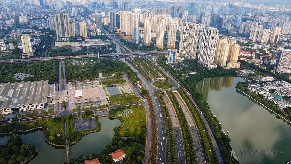 Tầm nhìn đến năm 2050, Thủ đô Hà Nội là thành phố kết nối toàn cầu, có mức sống và chất lượng cuộc sống cao. (Ảnh: Huy Hùng/TTXVN)