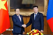 Chủ tịch Quốc hội Trần Thanh Mẫn hội đàm với Chủ tịch Quốc hội Mông Cổ Sandag Byambatsogt. (Ảnh: Doãn Tấn/TTXVN)