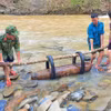 Quả bom có đường kính 30cm, dài 140cm, nặng khoảng 250kg. (Nguồn: Nhân Dân)