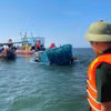 Các lực lượng tham gia cứu hộ tàu cá bị chìm. (Nguồn: BHT)