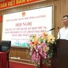 Đại diện lãnh đạo Đảng ủy xã Thu Lũm kiến nghị một số nội dung tới Đoàn đại biểu Quốc hội tỉnh. (Ảnh: TTXVN phát)