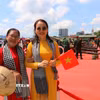 Đông đảo người dân đổ về Thành phố Hồ Chí Minh dịp nghỉ lễ 30/4. (Ảnh: Thanh Vũ/TTXVN)