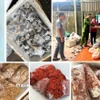 Chủ cơ sở thừa nhận, số hàng hoá trên được thu mua trôi nổi trên thị trường với giá thành rẻ, sau đó mang về cấp đông và chủ yếu bán cho các quán nướng vỉa hè, quán lẩu, quán nhậu, quán ăn vặt… (Ảnh: TTXVN phát)