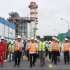 Phó Thủ tướng Bùi Thanh Sơn và Đoàn công tác của Chính phủ kiểm tra tiến độ xây dựng cụm dự án Nhà máy nhiệt điện Nhơn Trạch 3 và 4 tại tỉnh Đồng Nai. (Ảnh: VGP)