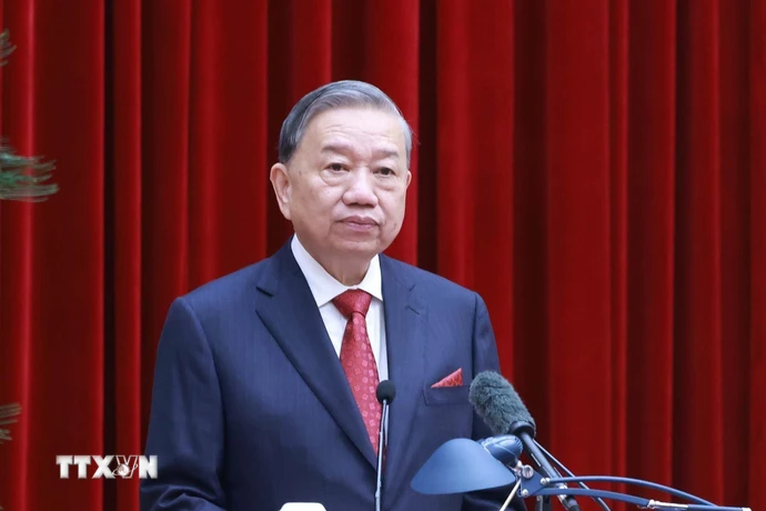 Tổng Bí thư Tô Lâm phát biểu bế mạc Hội nghị lần thứ 15 Ban Chấp hành Trung ương khóa XIII. (Ảnh: Thống Nhất/TTXVN)