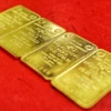 Giá vàng SJC giảm mạnh 1,5 triệu đồng, chênh lệch mua và bán lên tới 4 triệu đồng. (Ảnh: Vietnam+)