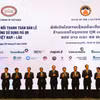 Công bố dịch vụ thanh toán bán lẻ song phương sử dụng mã QR giữa Việt Nam và Lào . (Ảnh: Vietnam+)