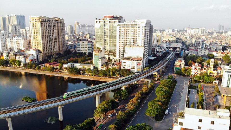 Bộ trưởng Bộ Giao thông Vận tải Nguyễn Văn Thể đã đặt mục tiêu cam kết sẽ đưa vào vận hành, khai thác tuyến đường sắt Cát Linh-Hà Đông trong quý 1/2021. (Ảnh: Danh Lam/TTXVN)