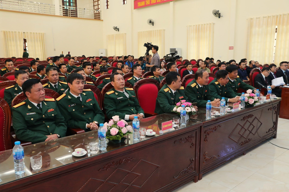 Các đại biểu tại buổi gặp mặt, giao lưu. (Ảnh: Thành Đạt/TTXVN)