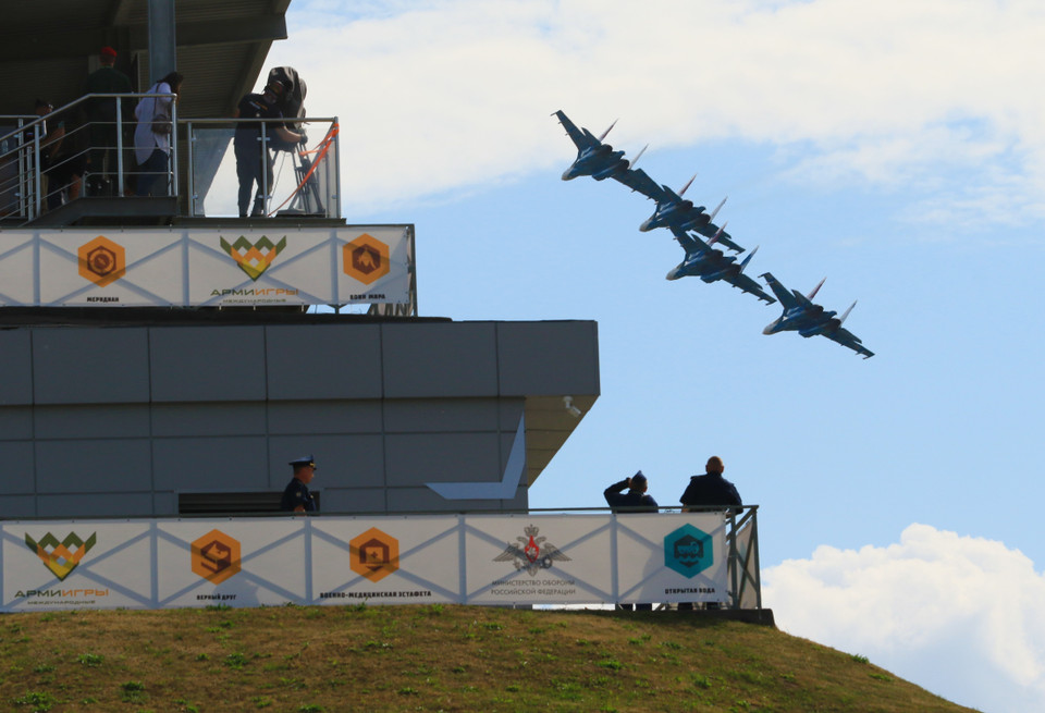 Biên đội Su-35S trình diễn trước giờ khai mạc Amry Games 2022. (Ảnh: Trần Hiếu/TTXVN)