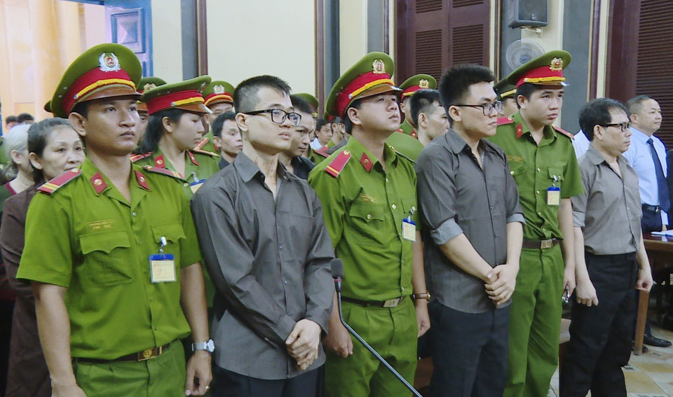 Ngày 21/8/2018, Tòa án nhân dân Thành phố Hồ Chí Minh mở phiên tòa sơ thẩm xét xử 12 bị cáo là thành viên của tổ chức phản động ''chính phủ quốc gia Việt Nam lâm thời'' về tội ''Hoạt động nhằm lật đổ chính quyền nhân dân'', do đối tượng Đào Minh Quân cầm đầu. (Ảnh: Thành Chung/TTXVN)
