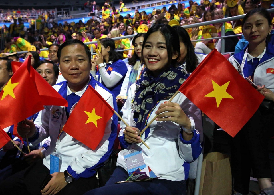 Đoàn đại biểu Việt Nam dự lễ khai mạc Liên hoan Thanh niên và Sinh viên thế giới lần thứ 19, Sochi, năm 2017. (Ảnh: Aleksanđr Riumin/TASS)