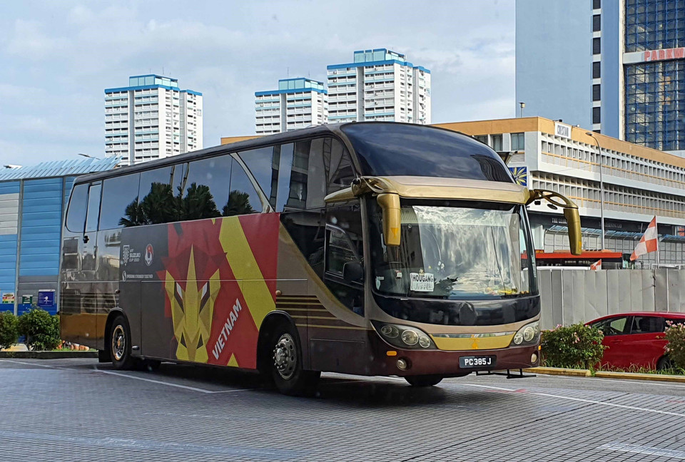 Xe bus được thiết kế dành riêng cho Đội tuyển Việt Nam. (Ảnh: TTXVN phát)