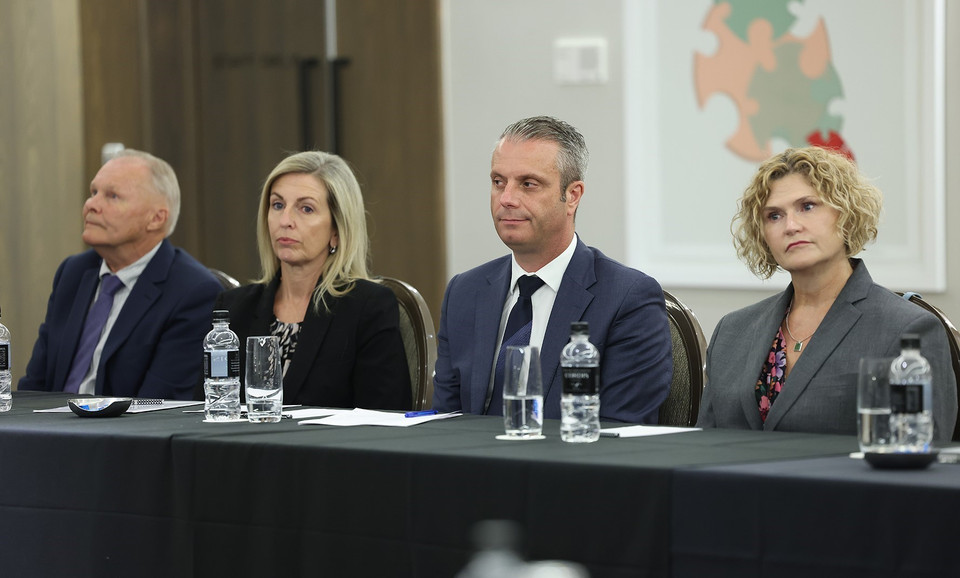 Một số doanh nghiệp hàng đầu của New Zealand về lĩnh vực nông nghiệp, năng lượng tham dự buổi tiếp. (Ảnh: Dương Giang/TTXVN)