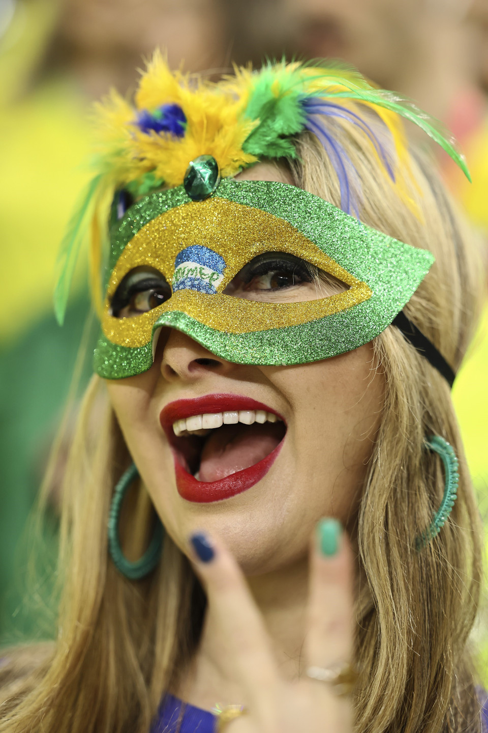 Cổ động viên Brazil trong trận gặp Serbia ở Lusail, Qatar. (Ảnh: THX/TTXVN)