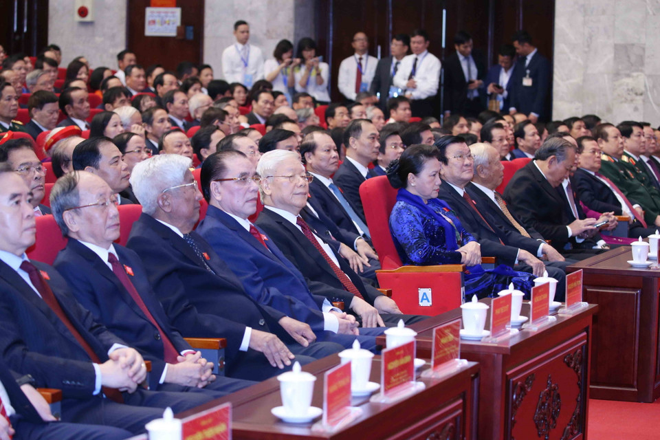 Các đồng chí lãnh đạo Đảng, Nhà nước dự Đại hội. (Ảnh: Phương Hoa/TTXVN)
