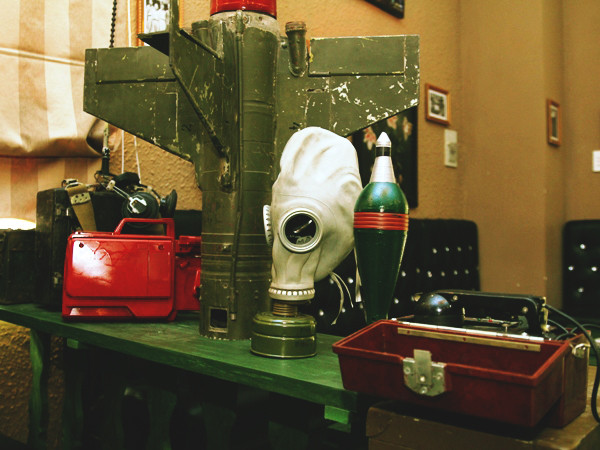 Đuôi tên lửa đã bắn rơi máy bay B52 trên bầu trời Việt Nam (Ảnh: Minh Sơn/Vietnam+)