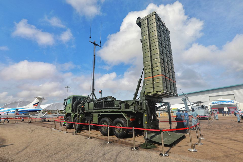 Hệ thống tên lửa đất đối không tầm trung Aster 30 của Không quân Singapore.