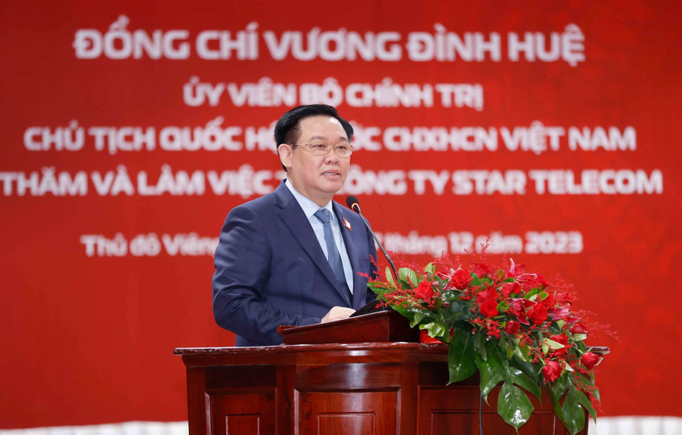 Chủ tịch Quốc hội Vương Đình Huệ phát biểu. (Ảnh: Doãn Tấn/TTXVN)