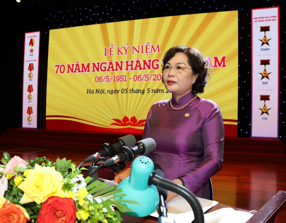 Đồng chí Nguyễn Thị Hồng, Ủy viên Trung ương Đảng, Thống đốc Ngân hàng Nhà nước Việt Nam phát biểu tại Lễ kỷ niệm. (Ảnh: Trí Dũng/TTXVN)