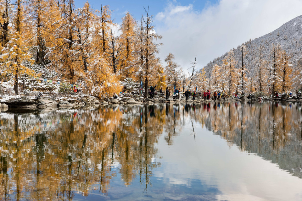 Tiết thu trong trẻo tại Tứ Xuyên, Trung Quốc. (Ảnh: THX/TTXVN)