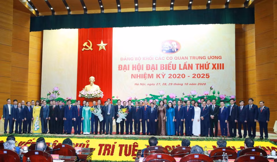 Ban Chấp hành Đảng bộ Khối các cơ quan Trung ương khóa 13 ra mắt Đại hội. (Ảnh: Phương Hoa/TTXVN)