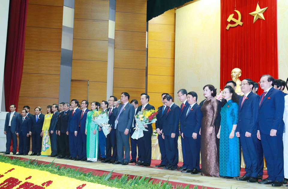 Ban Chấp hành Đảng bộ Khối các cơ quan Trung ương khóa 13 ra mắt Đại hội. (Ảnh: Phương Hoa/TTXVN)