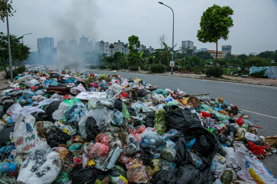 Ám ảnh rác. (Ảnh: Minh Sơn/Vietnam+)