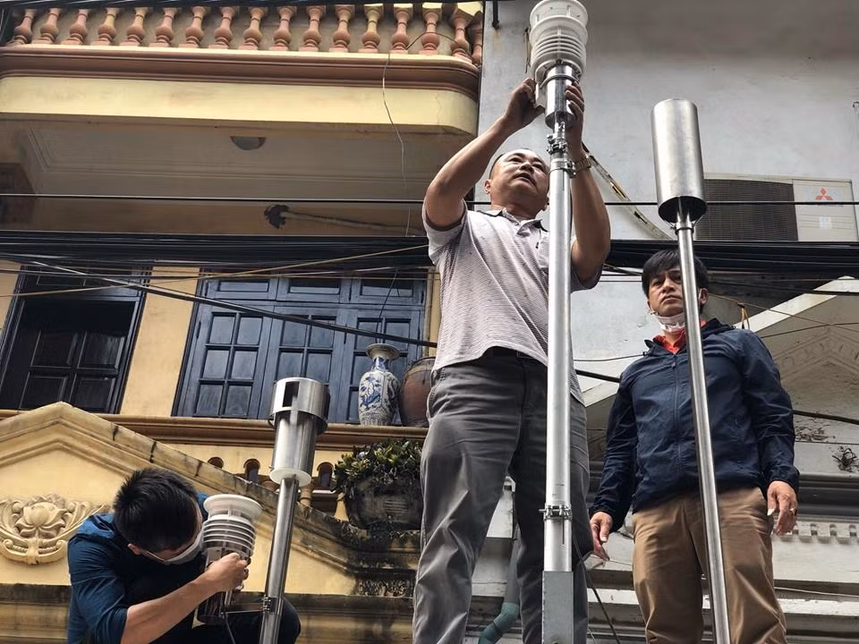 Dự kiến mất khoảng từ 10-15 ngày sẽ có kết quả mẫu phân tích. (Ảnh: Sơn Bách/Vietnam+)