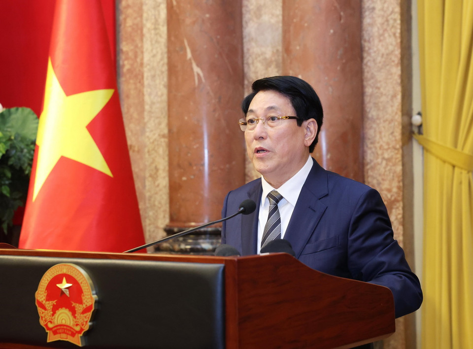 Chủ tịch nước Lương Cường phát biểu tại buổi gặp mặt. (Ảnh: Lâm Khánh/TTXVN)