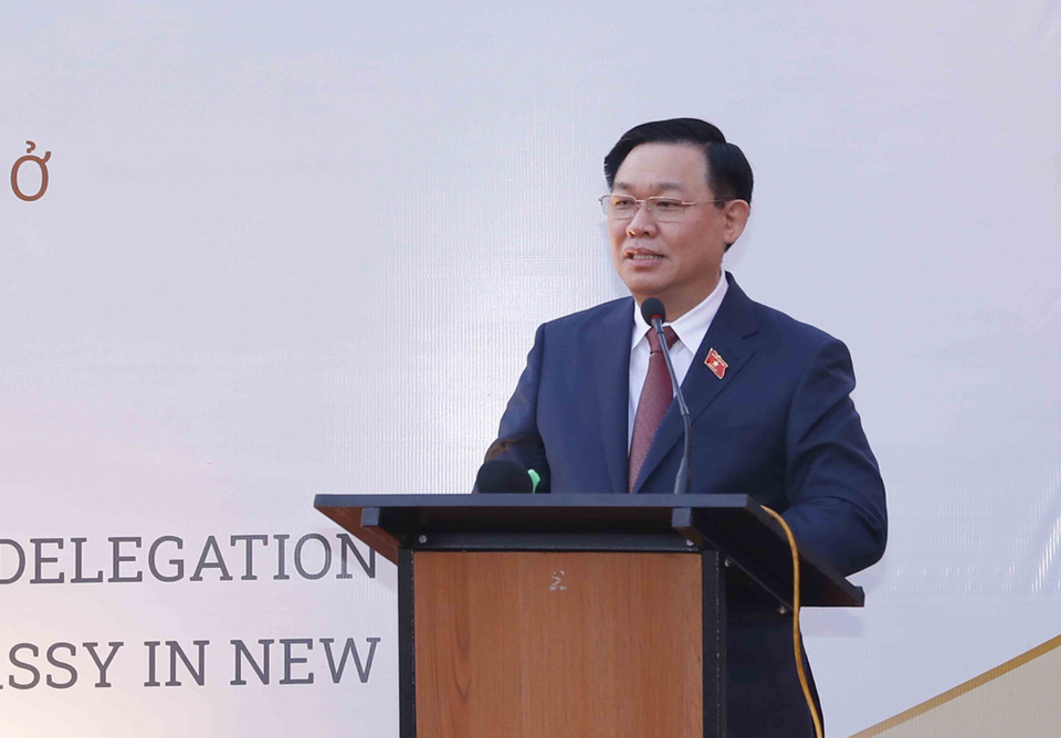 Chủ tịch Quốc hội Vương Đình Huệ phát biểu. (Ảnh: Doãn Tấn/TTXVN)