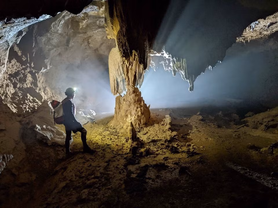 Vẻ đẹp hoang sơ của các hang động được phát hiện tại xã Lâm Hóa (Quảng Bình). (Ảnh: TTXVN phát)