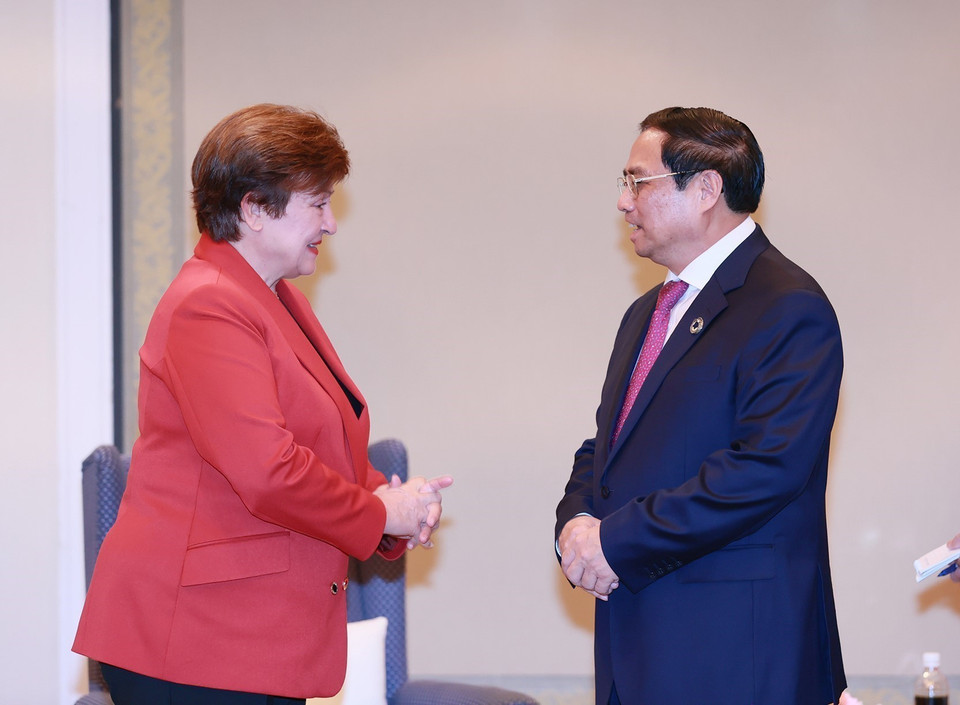 Thủ tướng Phạm Minh Chính tiếp bà Kristalina Georgieva. (Ảnh: Dương Giang/TTXVN)