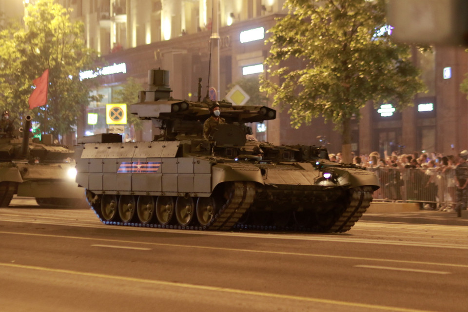 Xe thiết giáp chống tăng Terminator trong đoàn duyệt binh các lực lượng tăng thiết giáp của quân đội Nga. (Ảnh: Trần Hiếu/Vietnam+)