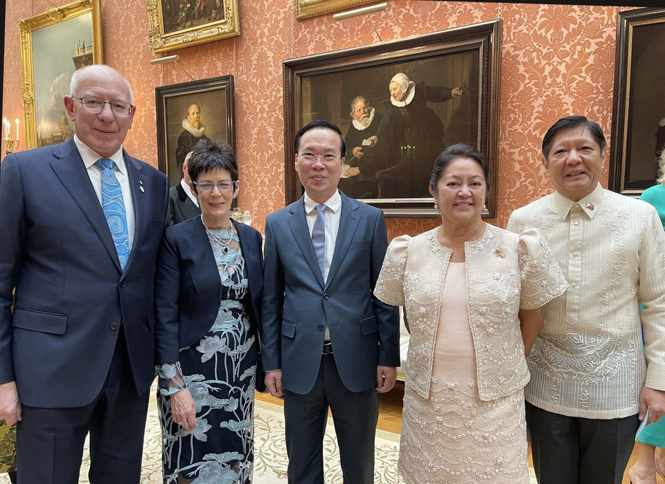 Chủ tịch nước Võ Văn Thưởng gặp Toàn quyền Australia David John Hurley, Tổng thống Philippines Bongbong Marcos. (Ảnh: TTXVN phát)
