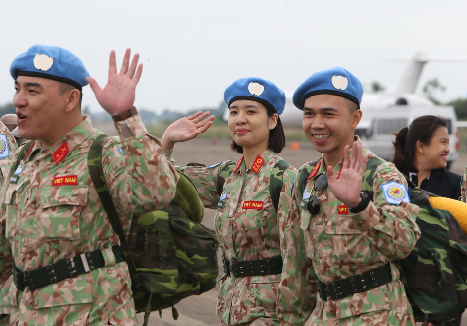 Cán bộ, chiến sỹ Bệnh viện dã chiến cấp 2 số 2 lên đường làm nhiệm vụ tại Phái bộ Liên hợp quốc tại Nam Sudan. (Ảnh: Dương Giang/TTXVN)