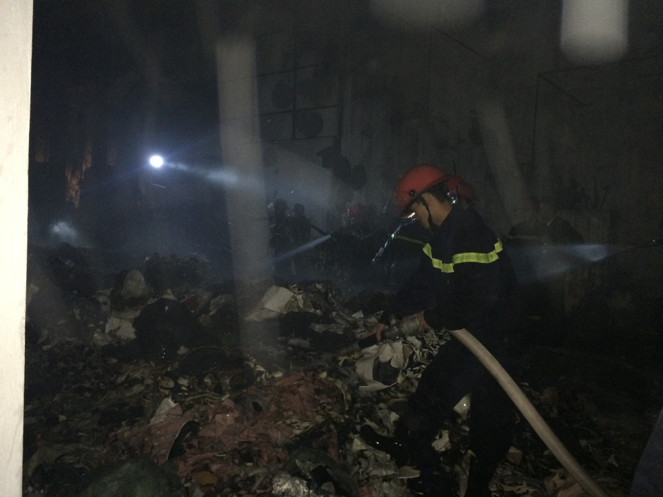 Hiện trường tan hoang sau vụ hỏa hoạn (Ảnh: Ngô Huy Đồng)