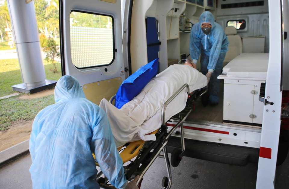 Bệnh viện Trung ương Huế tổ chức diễn tập phòng chống dịch tại cơ sở 2 của viện ở xã Phong An, huyện Phong Điền. (Ảnh: Hồ Cầu/TTXVN)