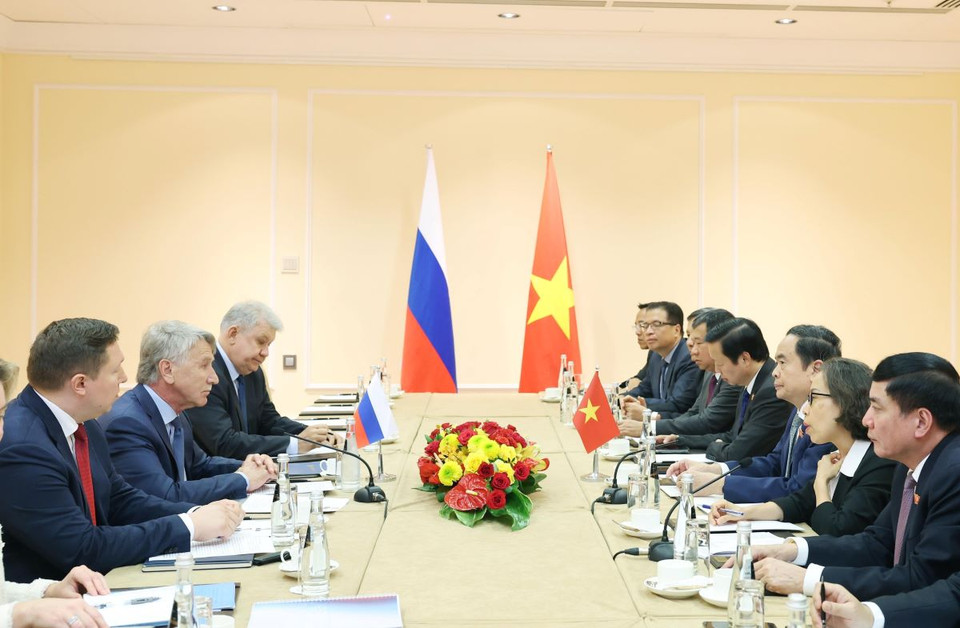 Chủ tịch Quốc hội Trần Thanh Mẫn tiếp ông Leonid Minkhelson, Chủ tịch Hội đồng quản trị Tập đoàn Novatek. (Ảnh: Thống Nhất/TTXVN)(