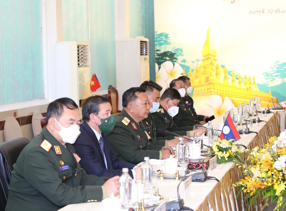 Đại tướng Chansamone Chanyalath, Ủy viên Bộ Chính trị Đảng Nhân dân Cách mạng Lào, Phó thủ tướng, Bộ trưởng Bộ Quốc phòng Lào tại hội đàm. (Ảnh: Trọng Đức/TTXVN)