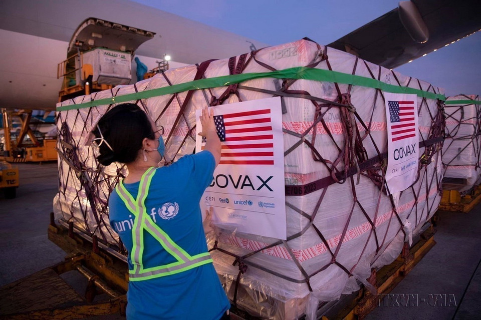 Hoa Kỳ cung cấp cho Việt Nam hơn 40 triệu liều vaccine thông qua cơ chế COVAX, cung cấp hỗ trợ kỹ thuật trị giá hơn 44 triệu USD cho nỗ lực ứng phó với dịch COVID-19 của Việt Nam. (Ảnh: TTXVN phát)