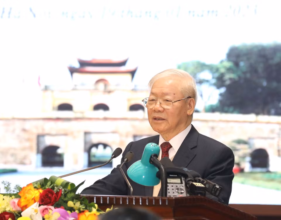 Tổng Bí thư Nguyễn Phú Trọng chúc Tết Đảng bộ, chính quyền và nhân dân Thủ đô Hà Nội. (Ảnh: Phương Hoa/TTXVN)