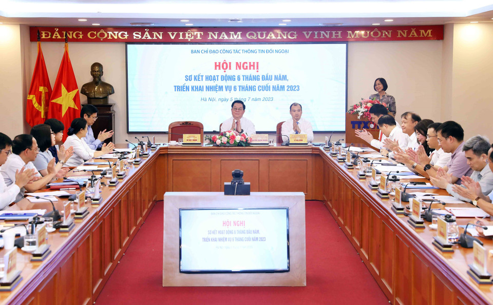 Hội nghị Sơ kết hoạt động 6 tháng đầu năm, triển khai nhiệm vụ 6 tháng cuối năm 2023 của Ban Chỉ đạo Công tác Thông tin Đối ngoại diễn ra tại trụ sở Trung tâm Thông tấn Quốc gia, Hà Nội. (Ảnh: An Đăng/TTXVN)